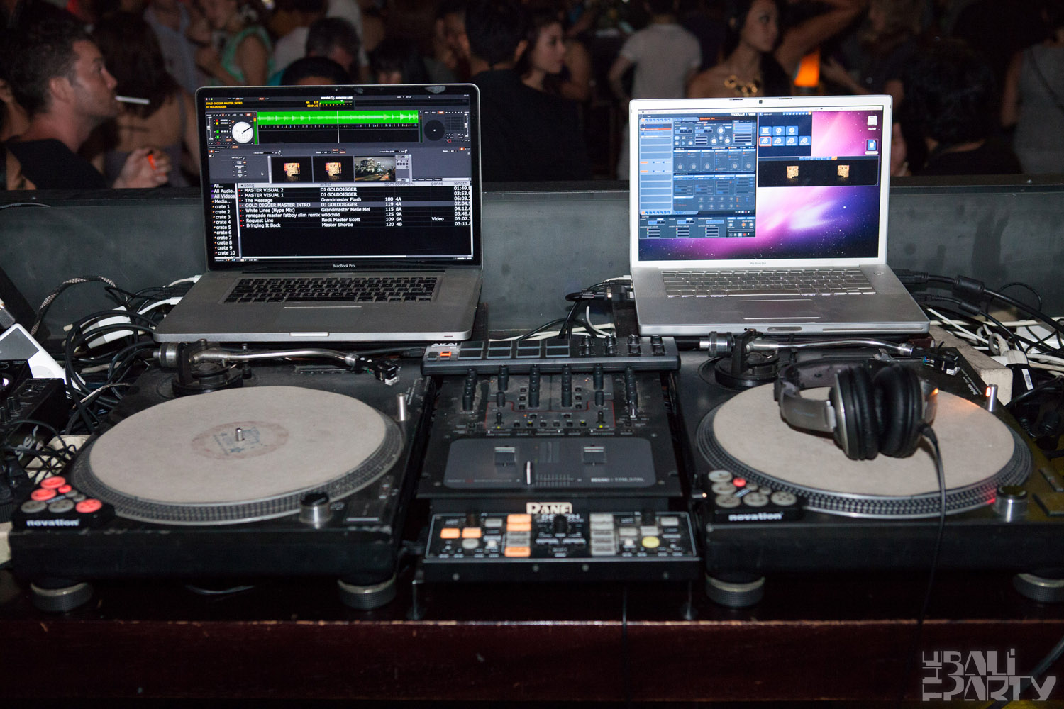 DJ Goldigger @ Hu'u Bar 12-11-17_001