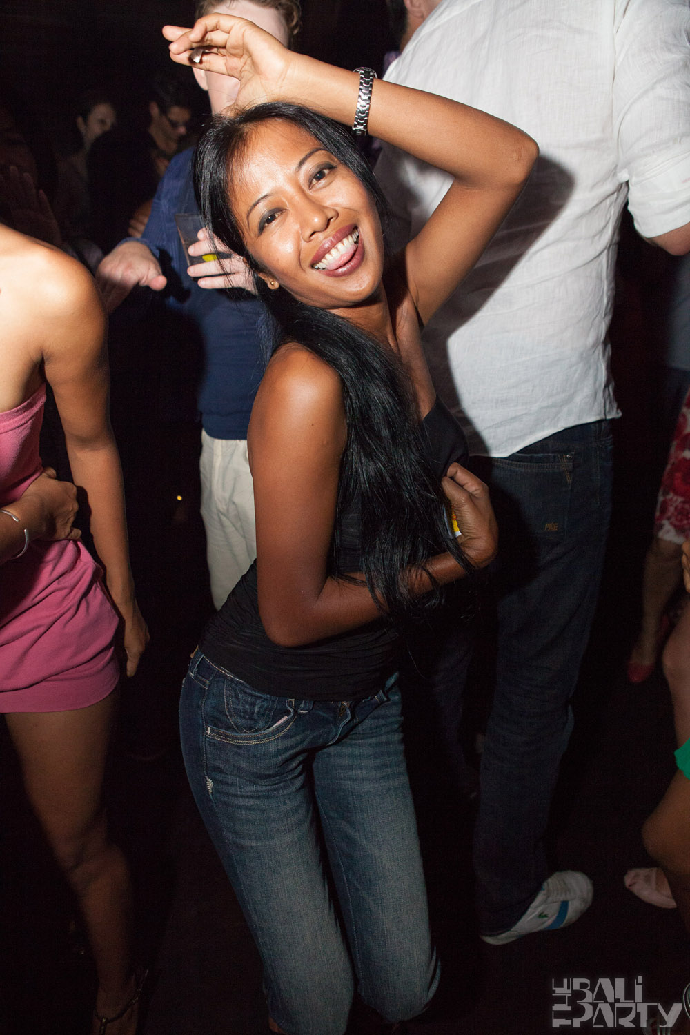 DJ Goldigger @ Hu'u Bar 12-11-17_012