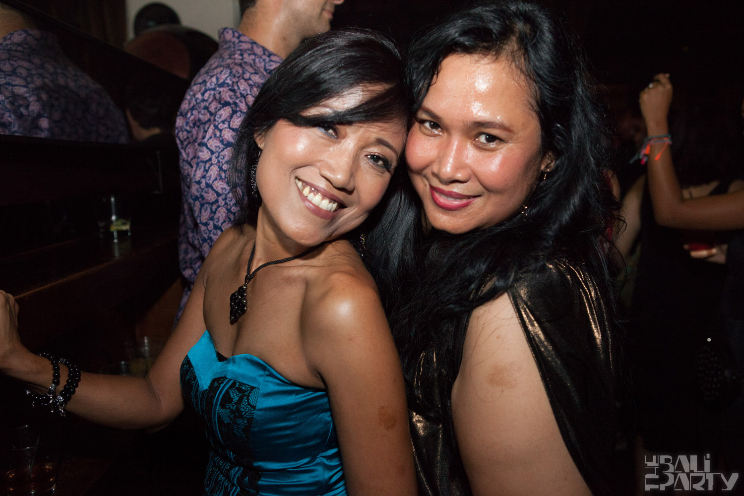 DJ Goldigger @ Hu'u Bar 12-11-17_032