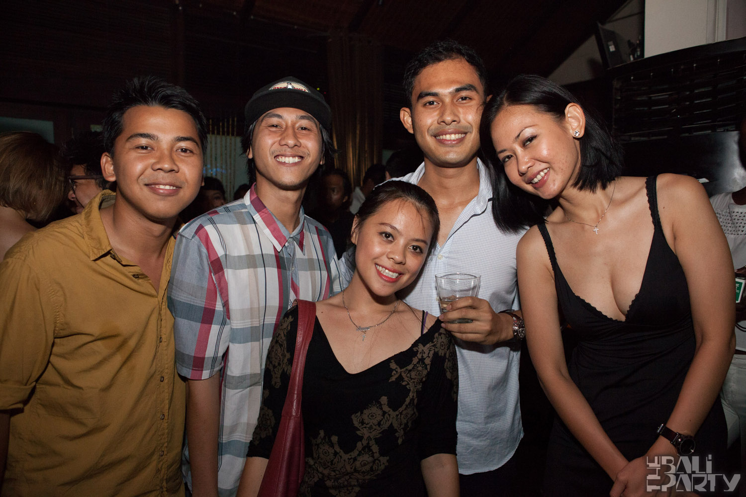 DJ Goldigger @ Hu'u Bar 12-11-17_046