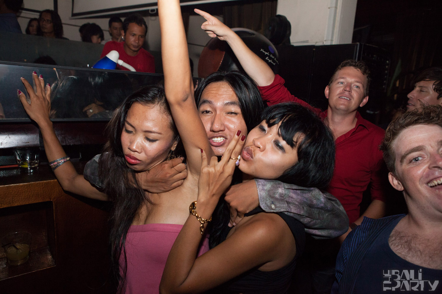 DJ Goldigger @ Hu'u Bar 12-11-17_053