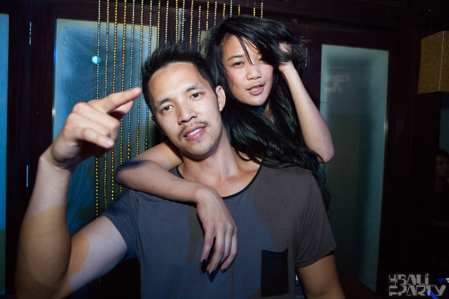 DJ Goldigger @ Hu'u Bar 12-11-17_072