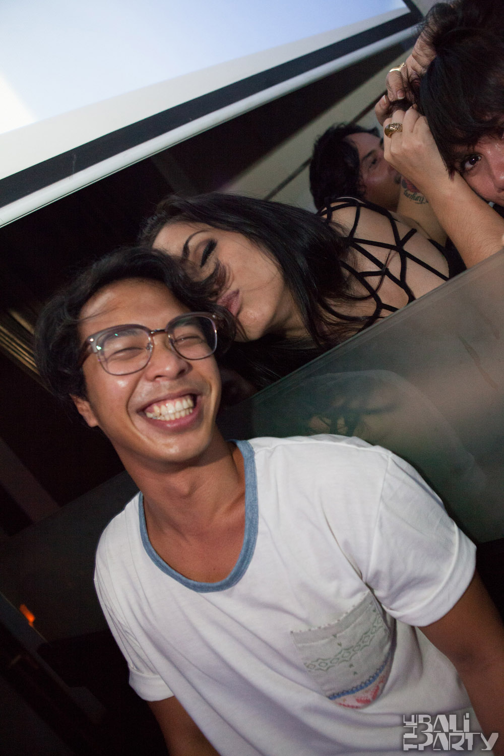 DJ Goldigger @ Hu'u Bar 12-11-17_087