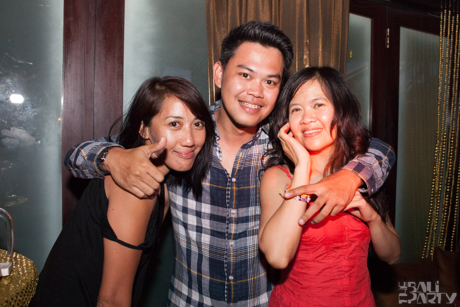 DJ Goldigger @ Hu'u Bar 12-11-17_109