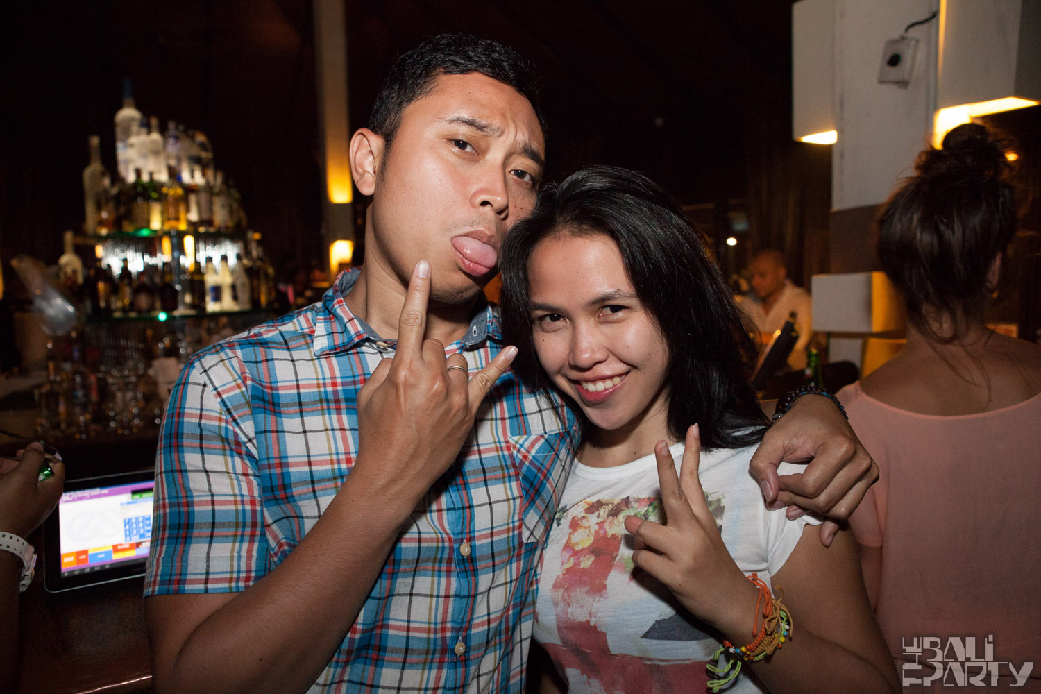 DJ Goldigger @ Hu'u Bar 12-11-17_110