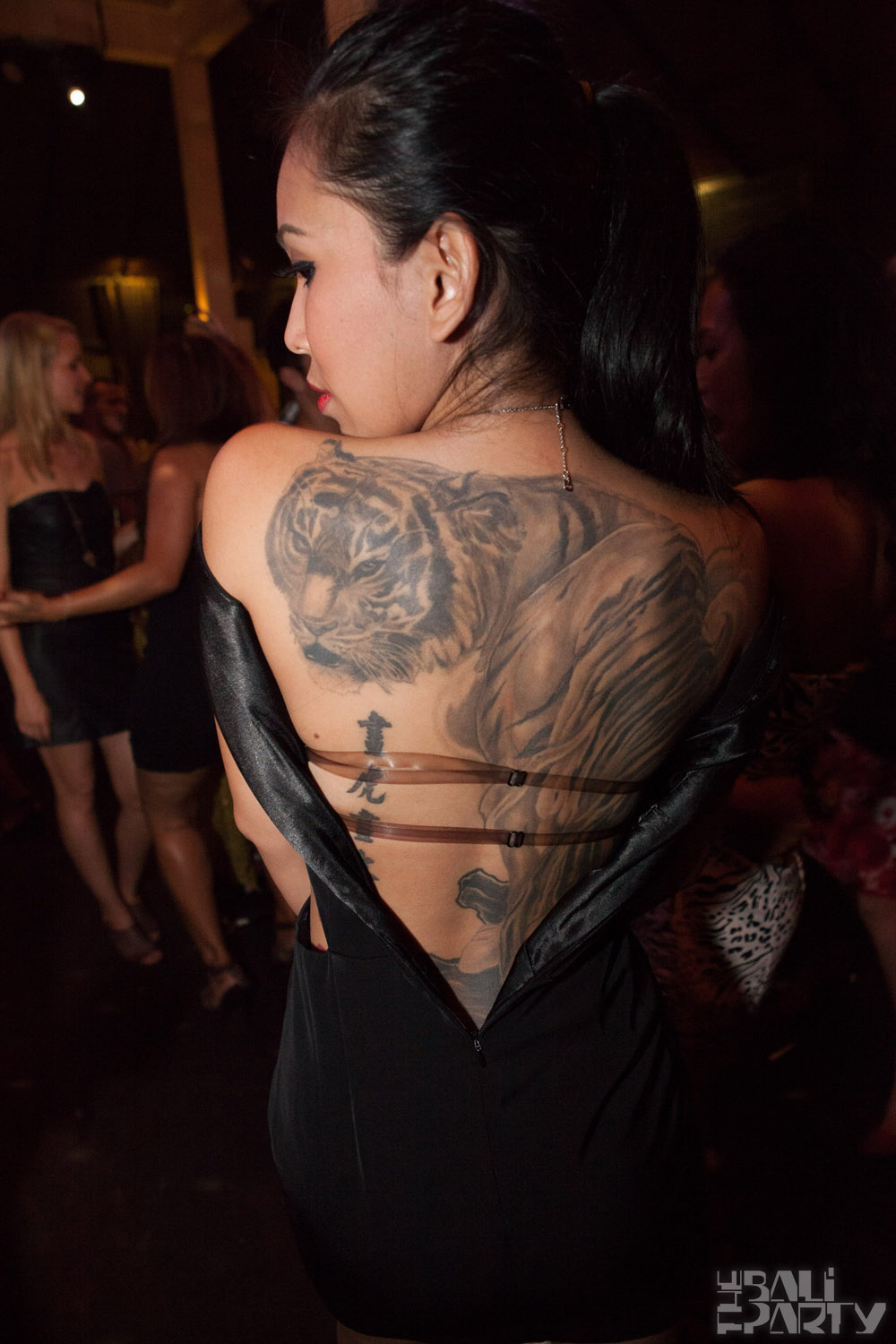 DJ Goldigger @ Hu'u Bar 12-11-17_137