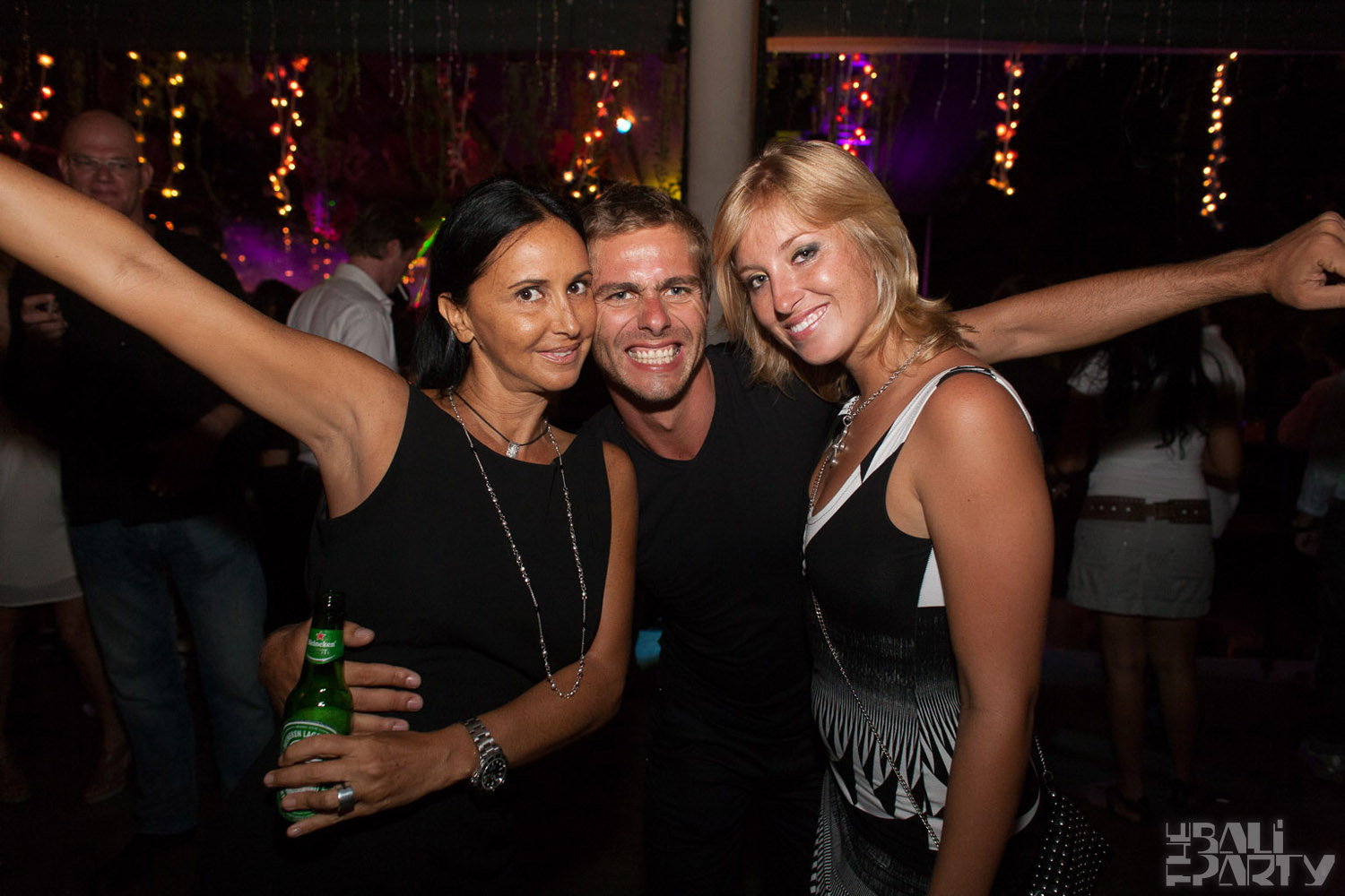 Metis 2nd Anniversary 2011-10-15_147