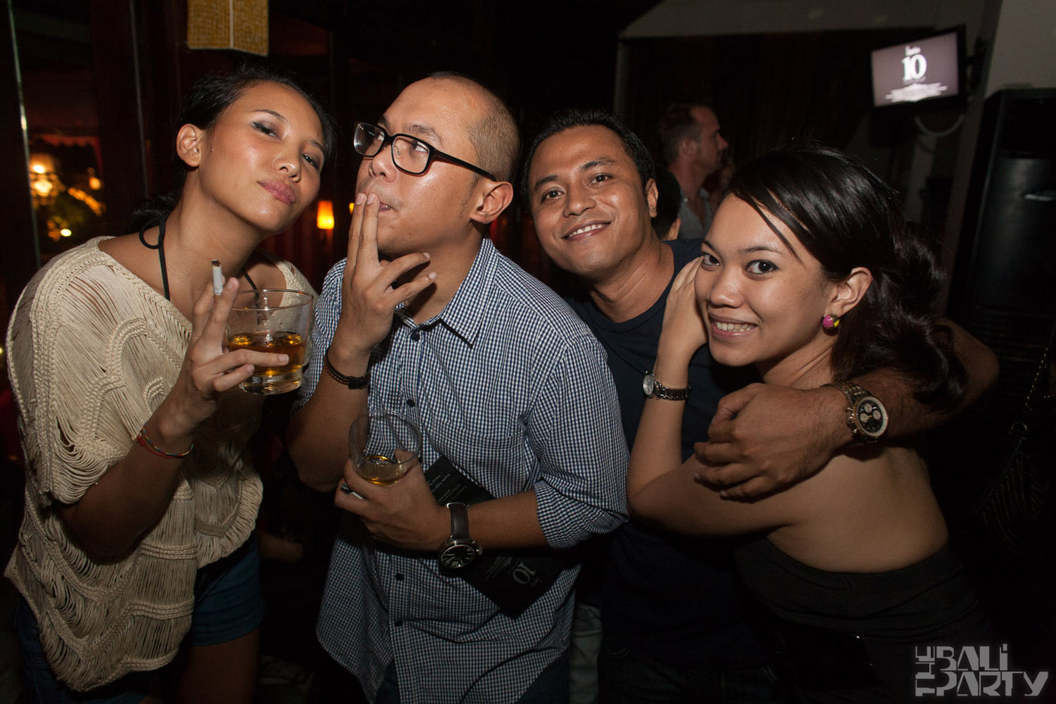 Hu'u Bar 10yr Anniv 2011-12-10_154