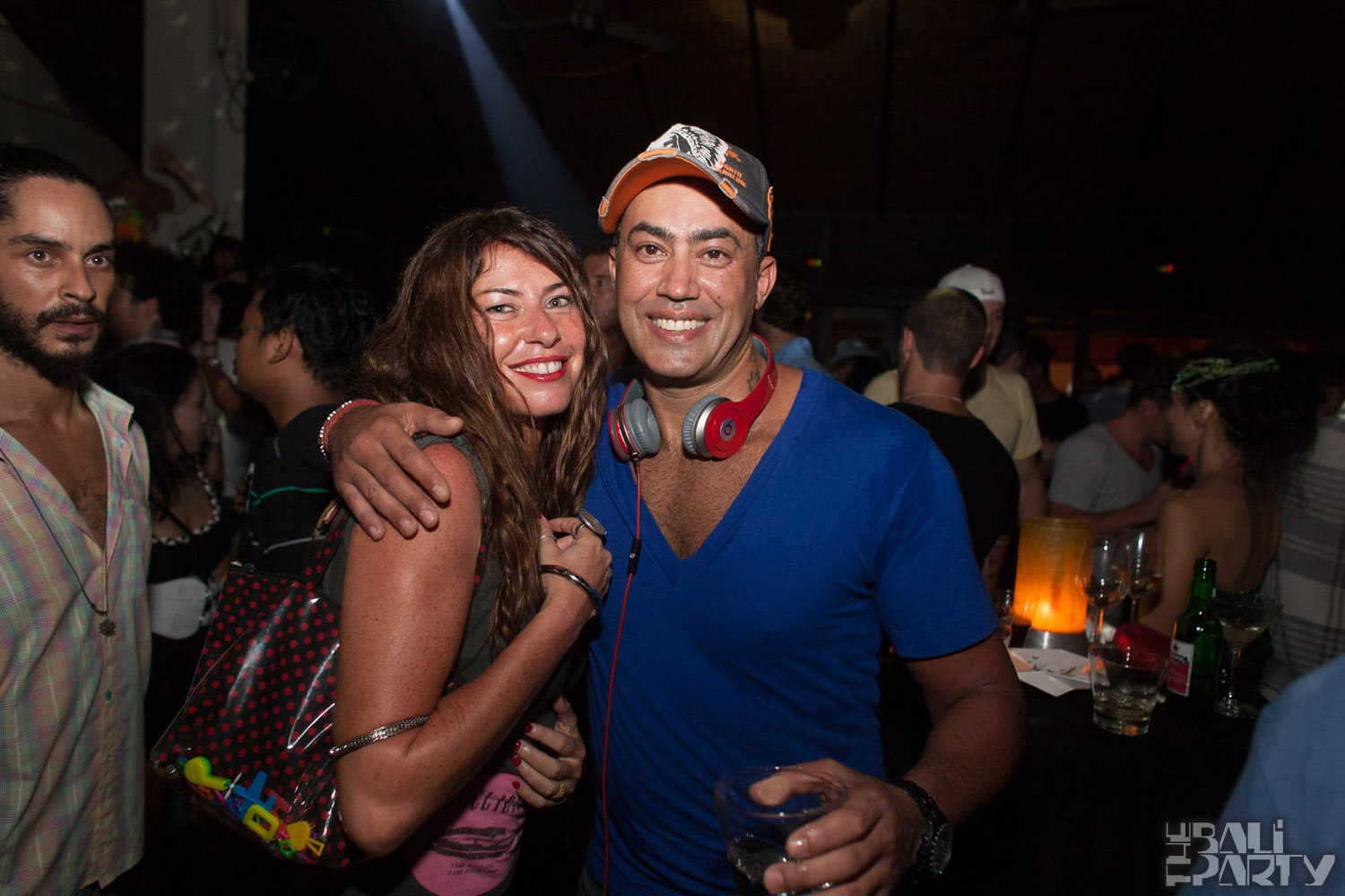 Hu'u Bar 10yr Anniv 2011-12-10_155