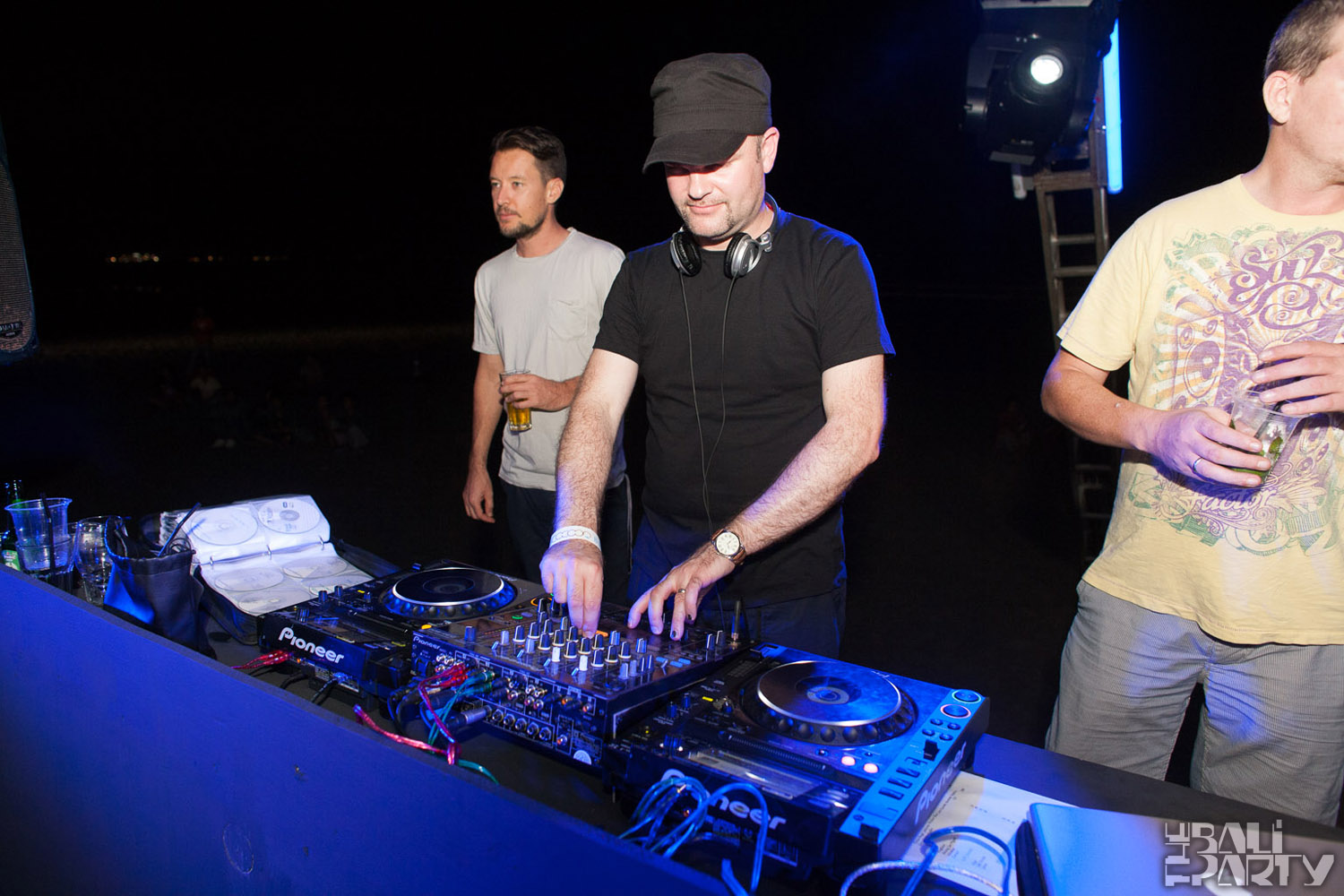 Cocoon Beach Opening 2011-06-25 #229