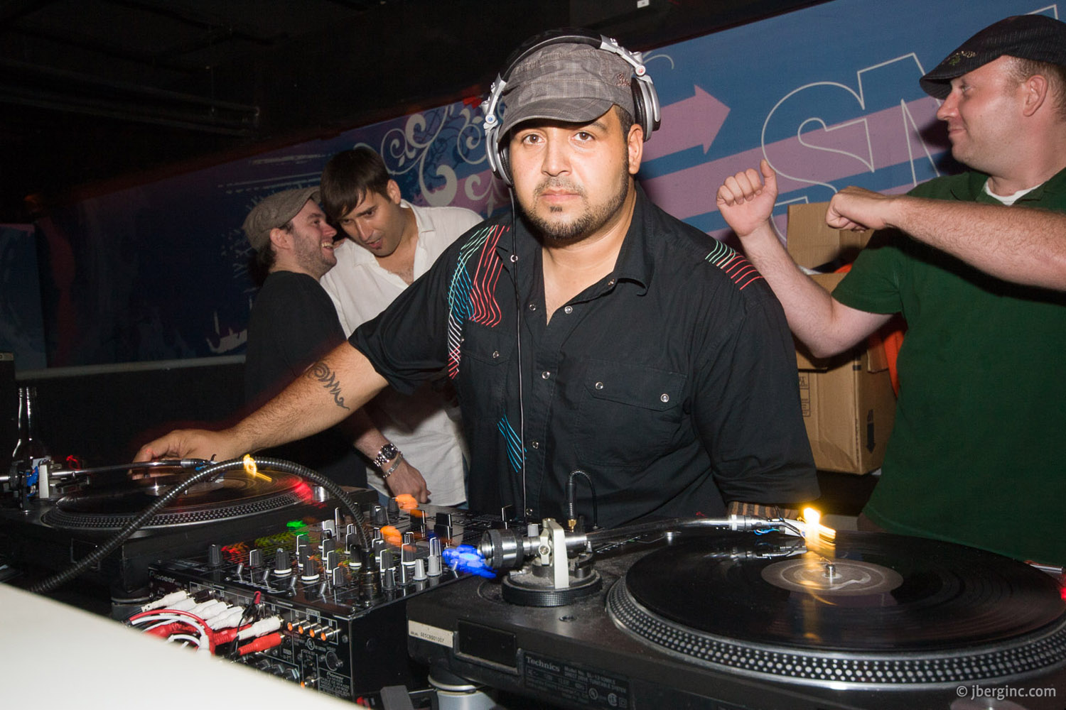 JUSTIN LONG & LUIS BARO @ SmartBar July 19, 2008_01