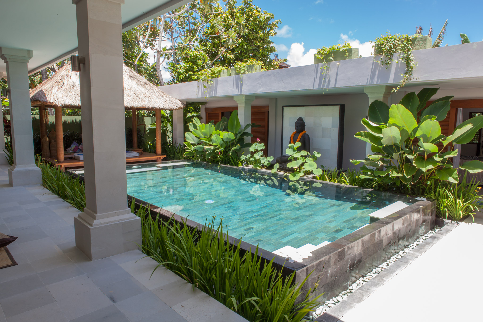 Villa Kupu Kupu #305
