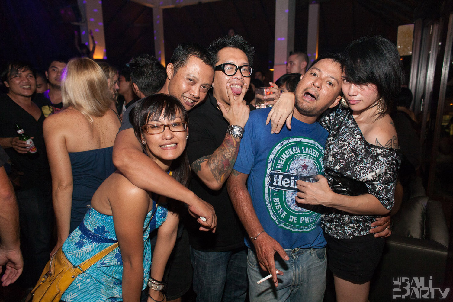 One Night in Kuta @ Hu'u Bar 2011-05-14_075