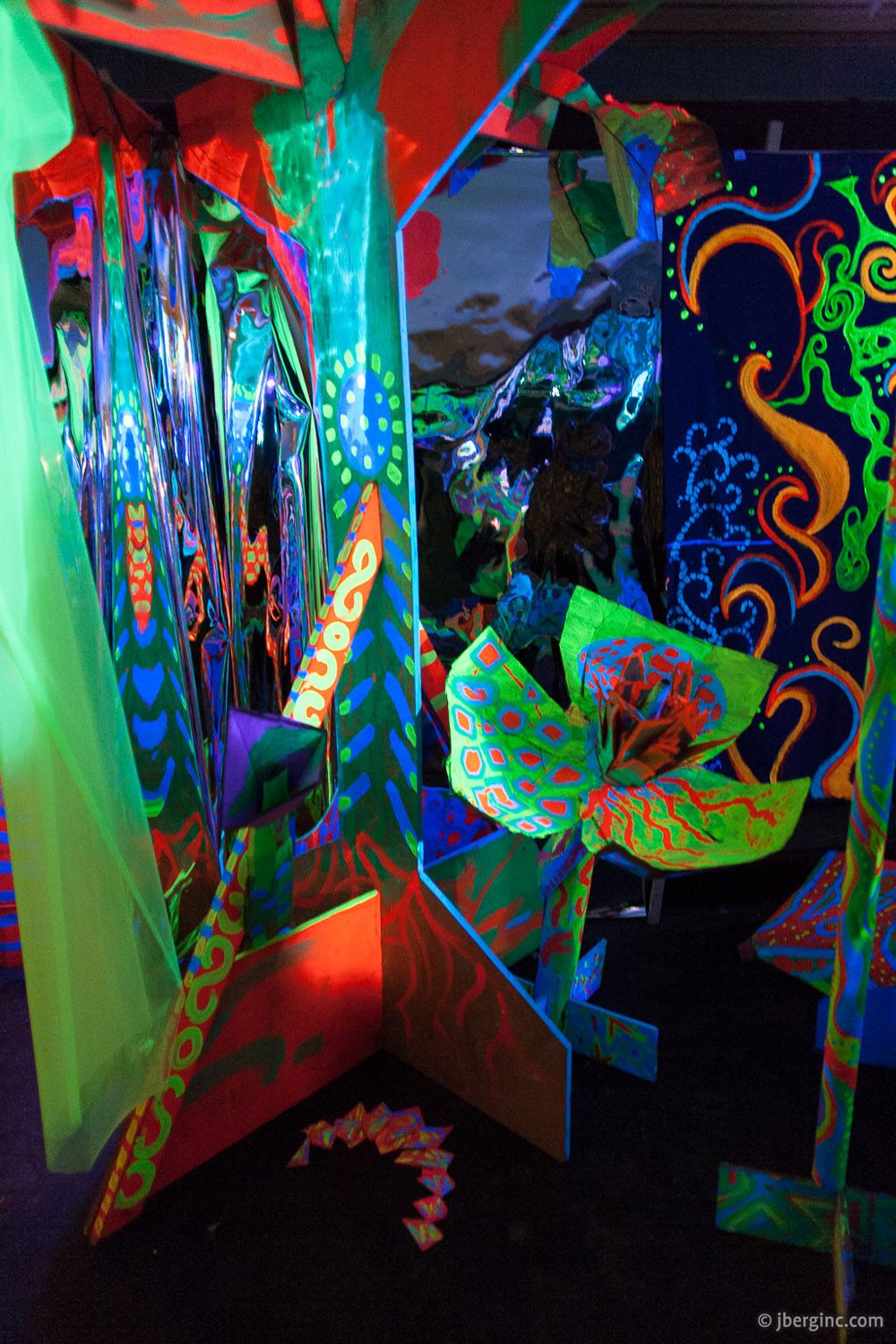 012_Resonate 5 2010-04-24