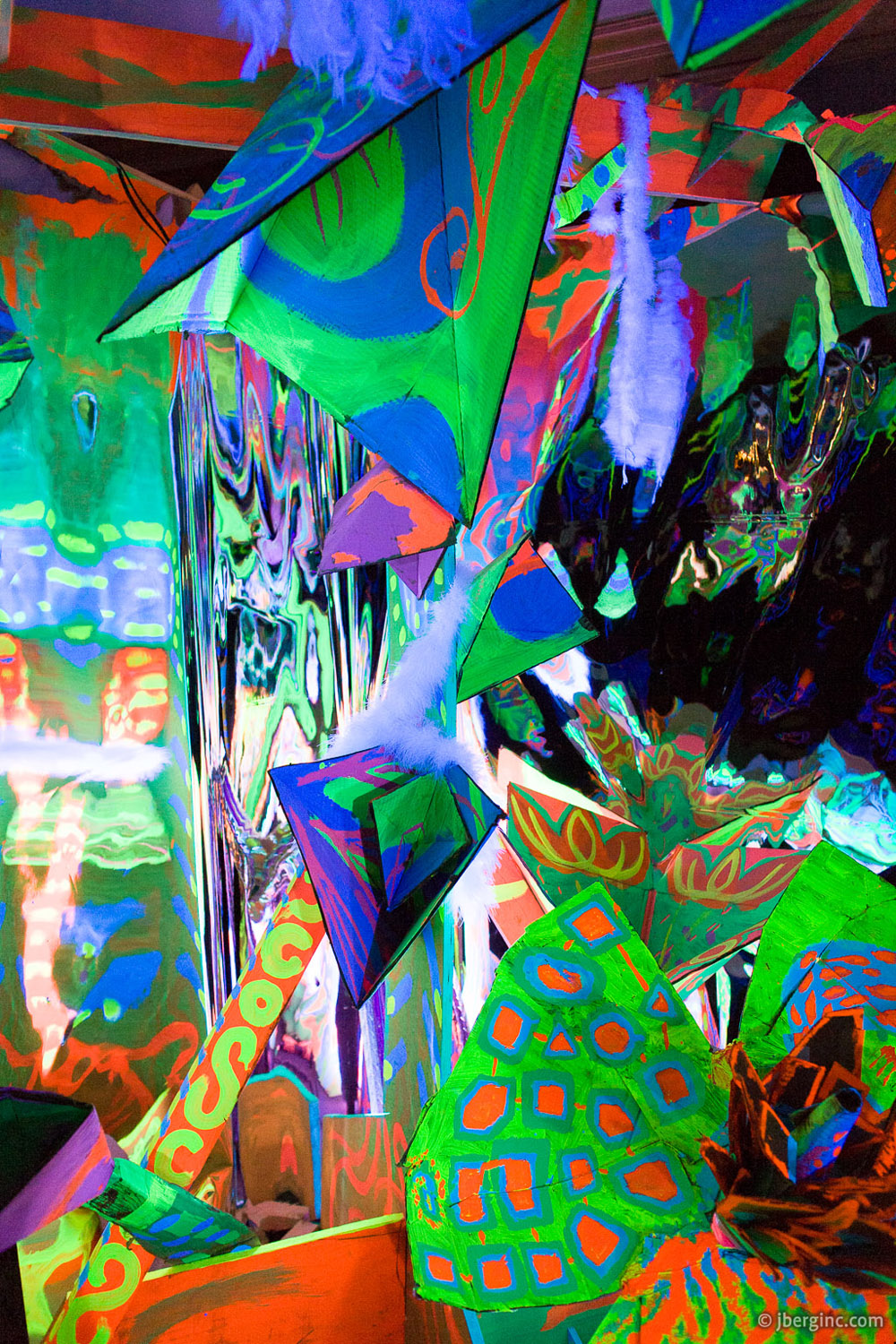 026_Resonate 5 2010-04-24