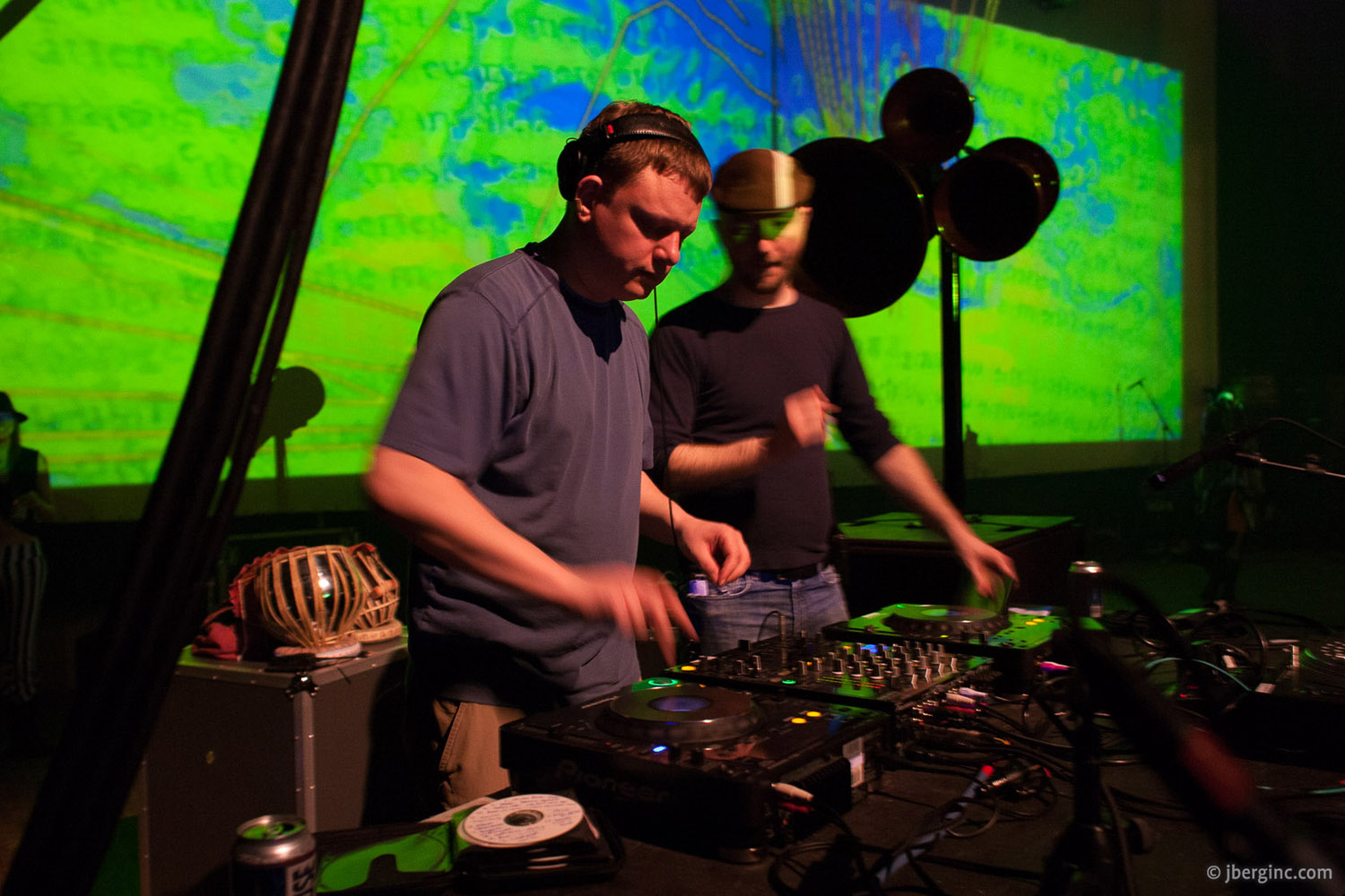 075_Resonate 5 2010-04-24