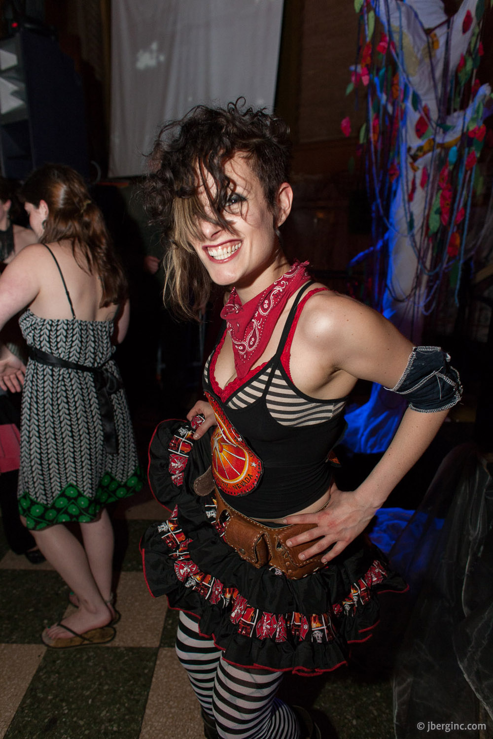 082_Resonate 5 2010-04-24