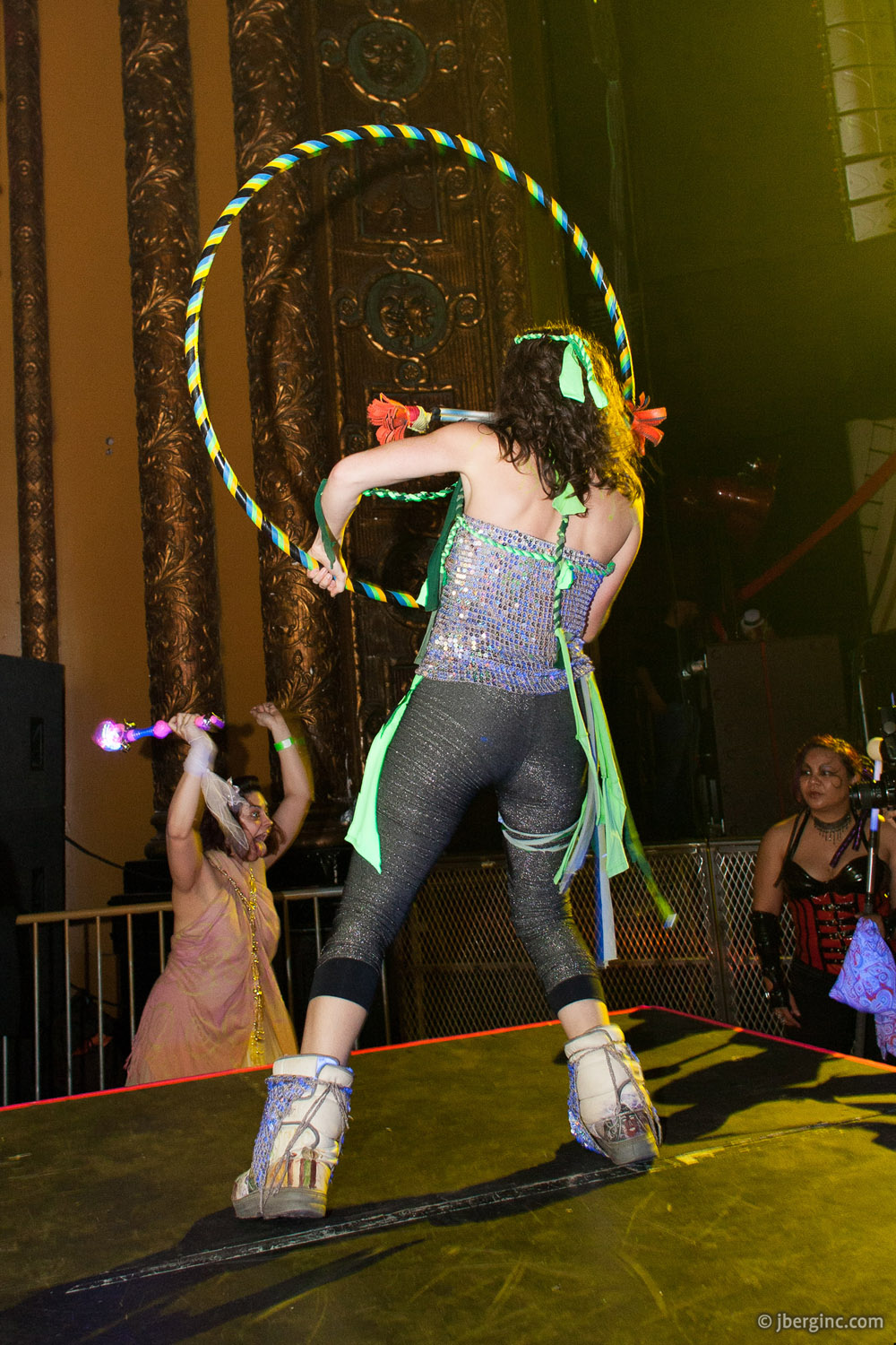 087_Resonate 5 2010-04-24