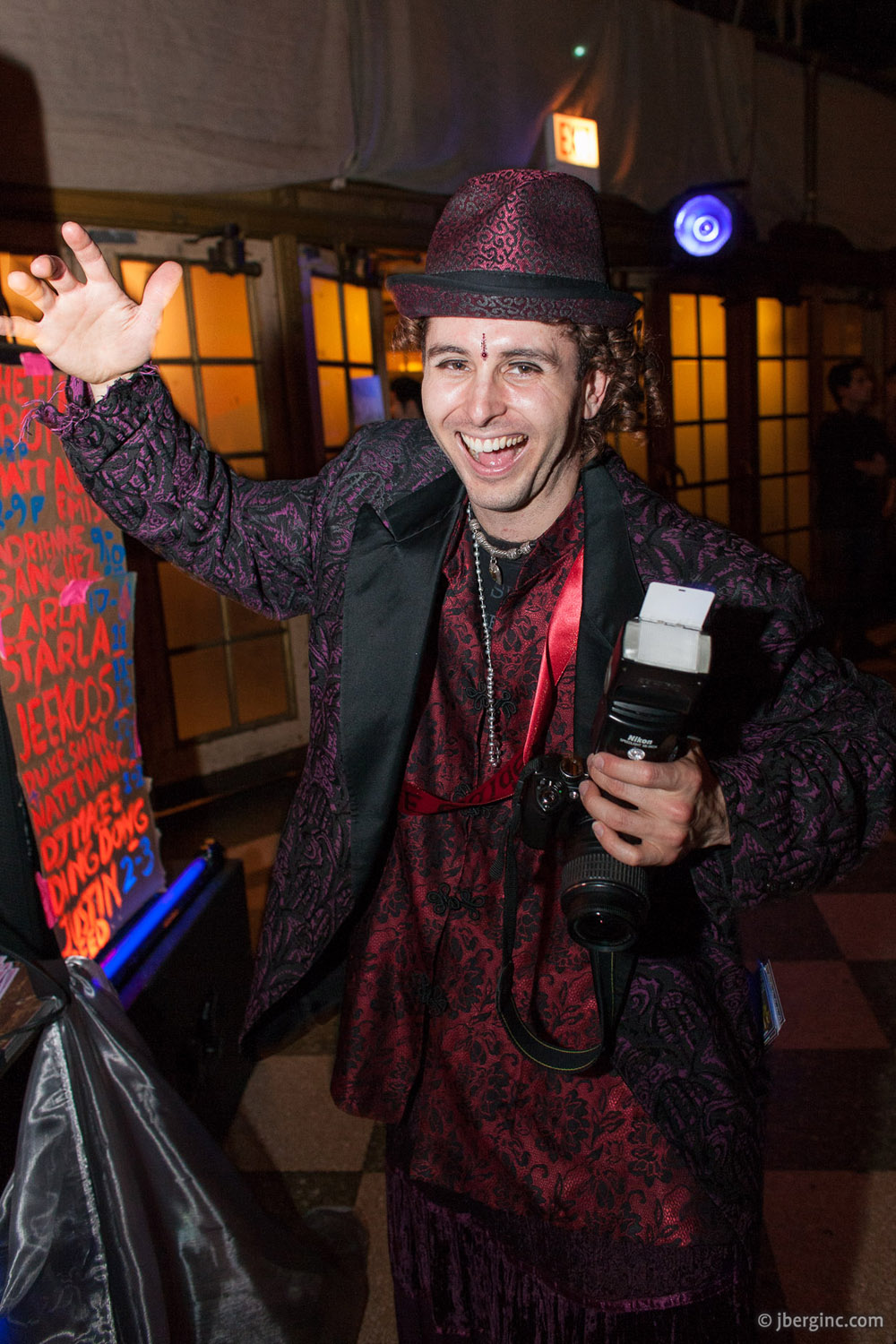 091_Resonate 5 2010-04-24