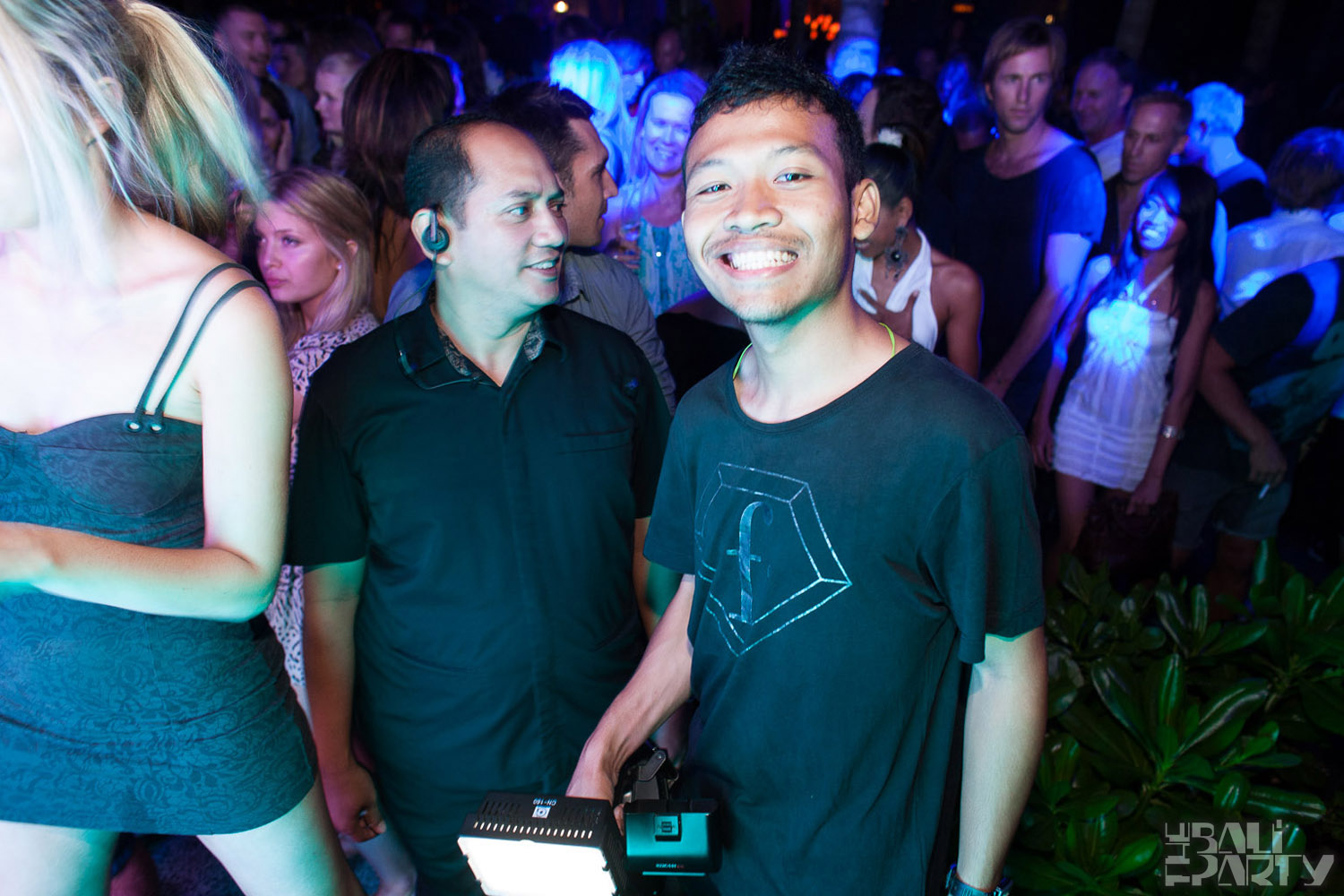 086_W Bali Opening 2011-07-02