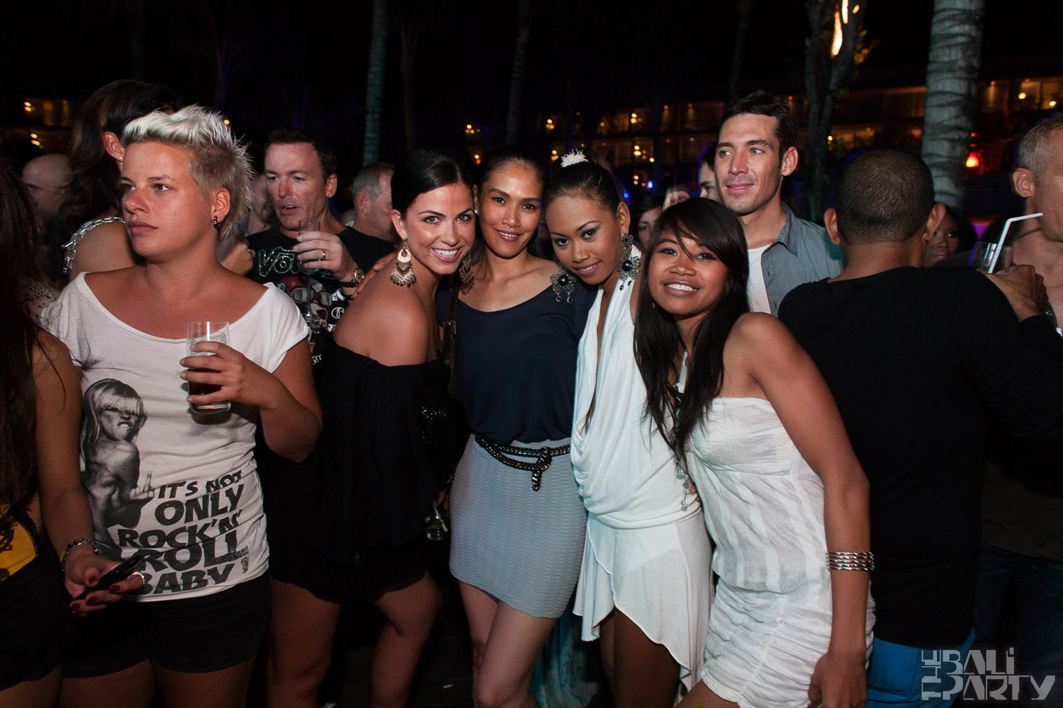 090_W Bali Opening 2011-07-02