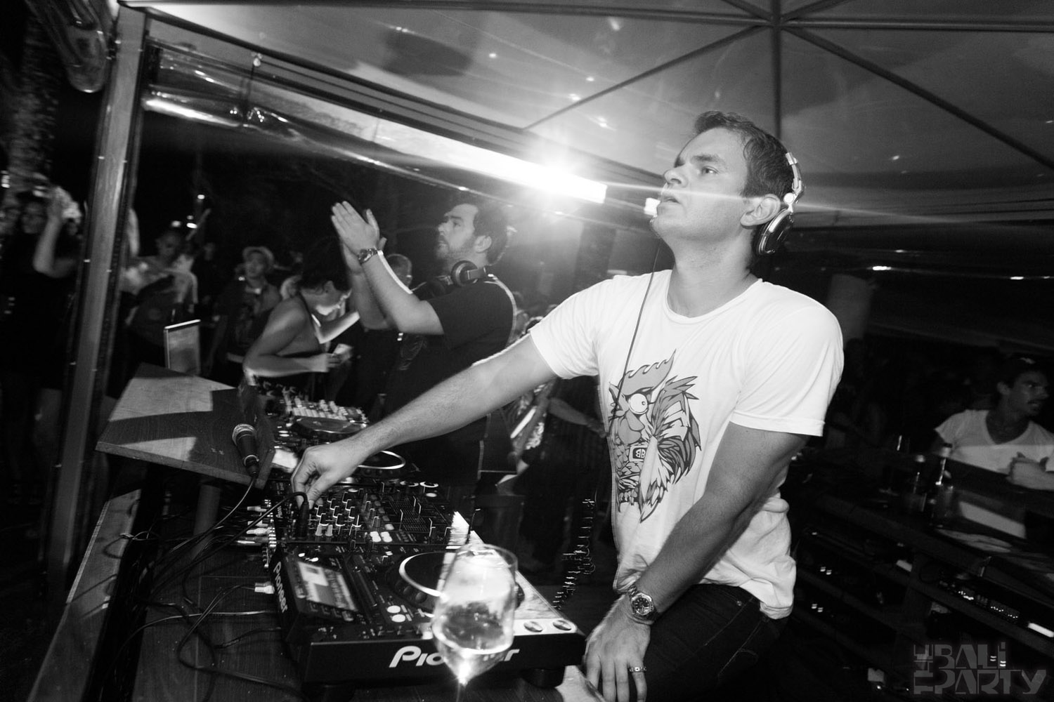 020_Stanton Warriors @PotatoHeadBali 2011-02-05