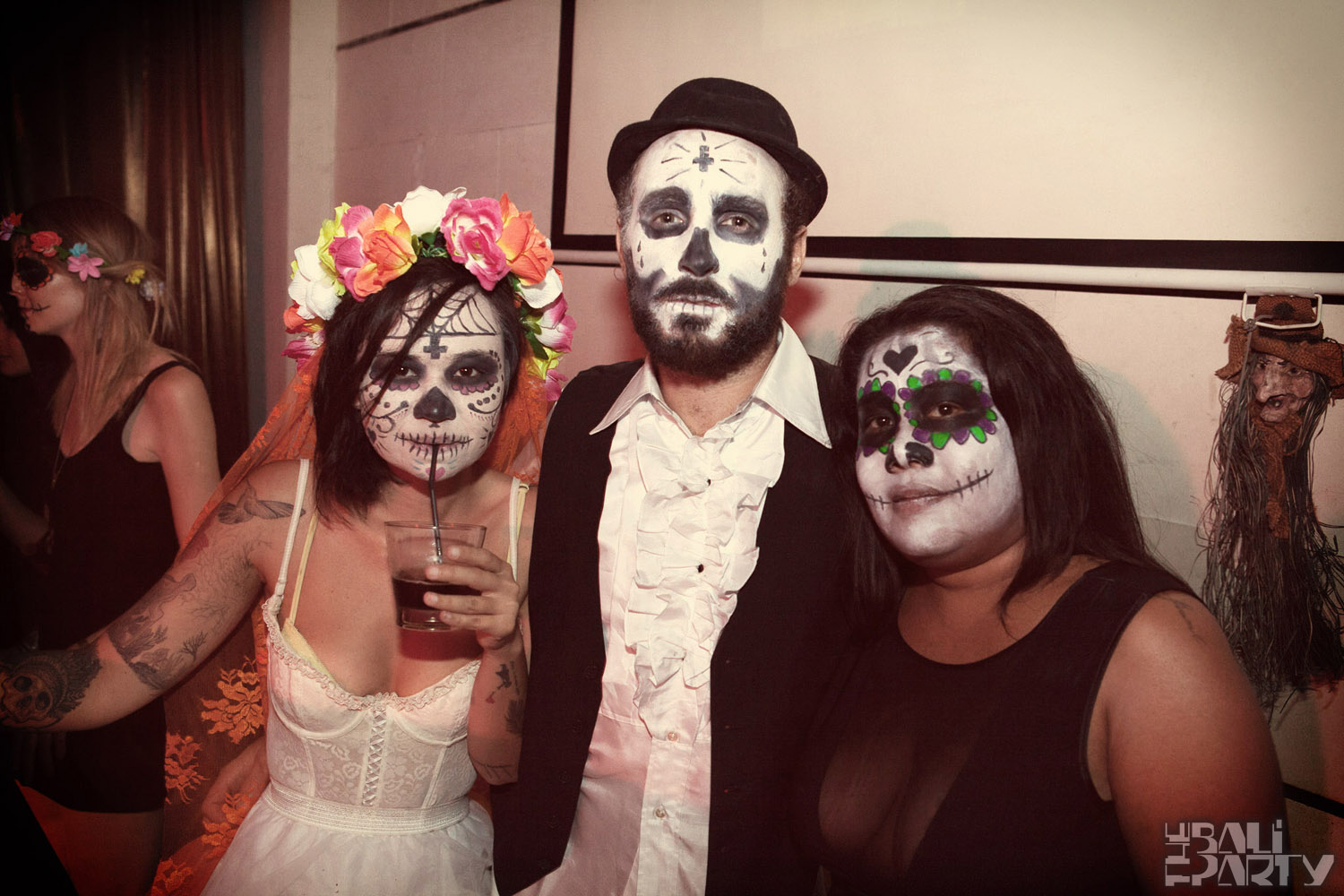 Love in Tents x Día de los Muertos @ Hu'u Bar 12-10-31_004