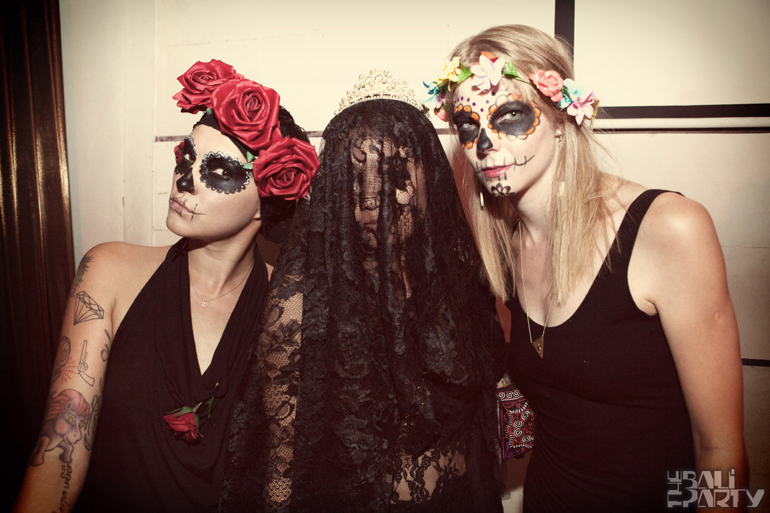 Love in Tents x Día de los Muertos @ Hu'u Bar 12-10-31_005