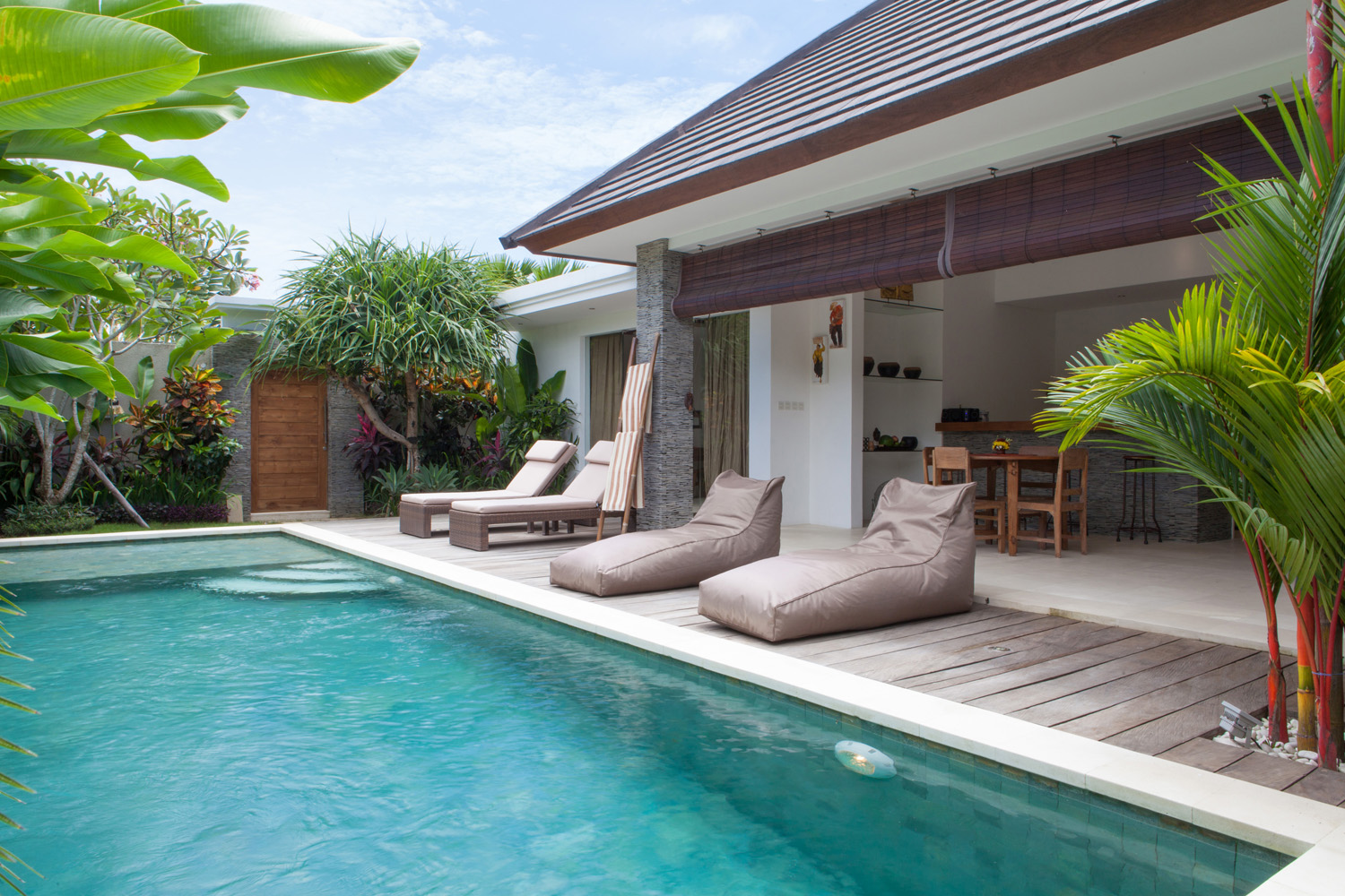 03_Villa Astaga