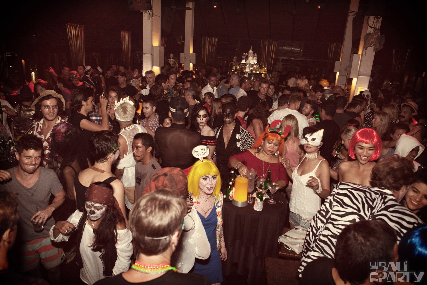 Love in Tents x Día de los Muertos @ Hu'u Bar 12-10-31_043