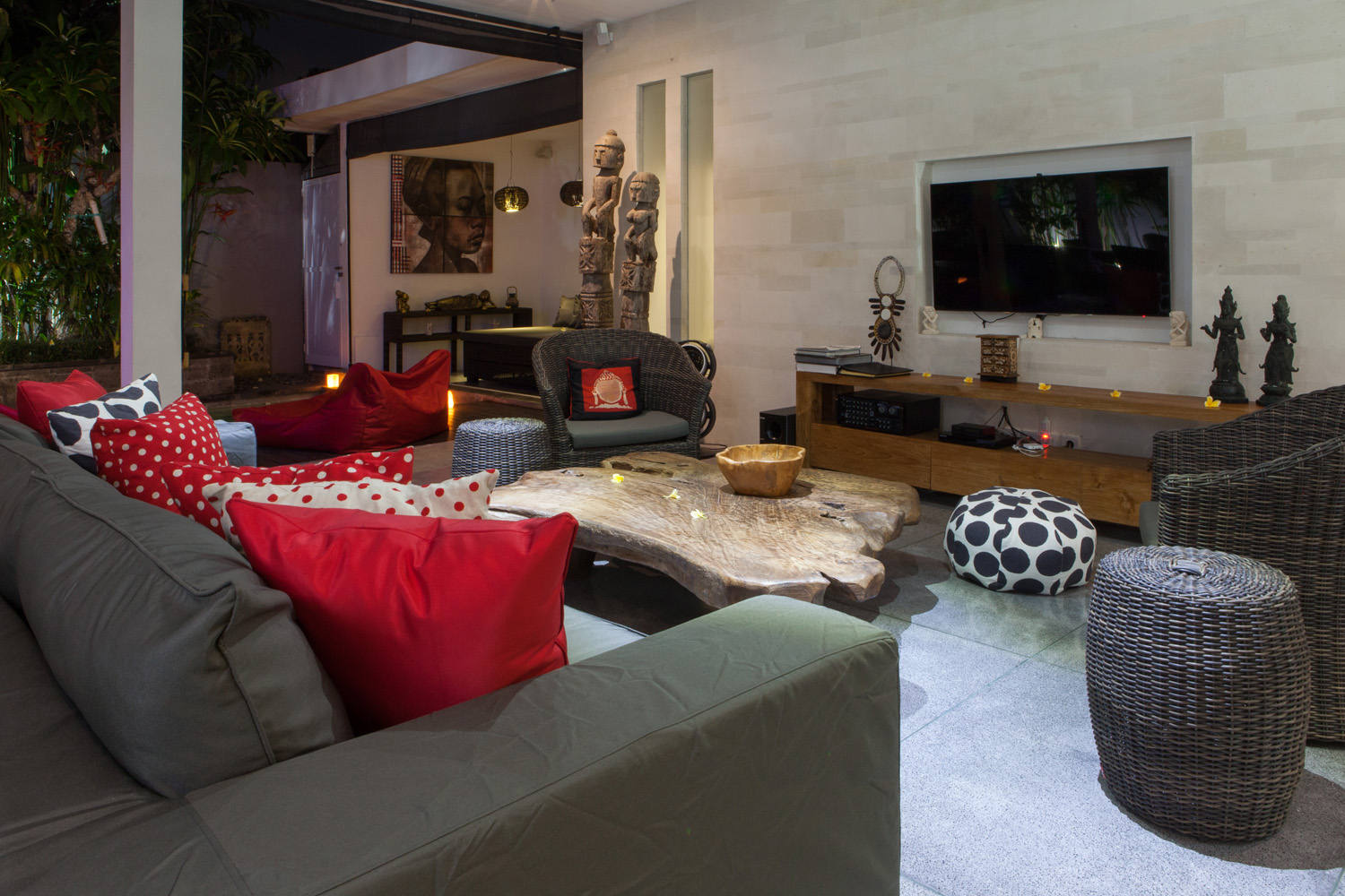 55_Villa Bersantai