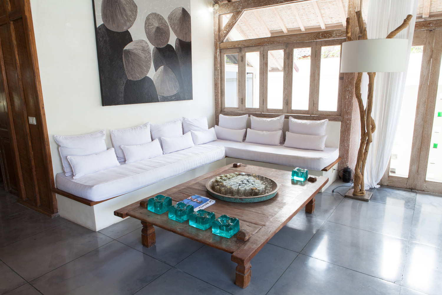 079_Villa Putih