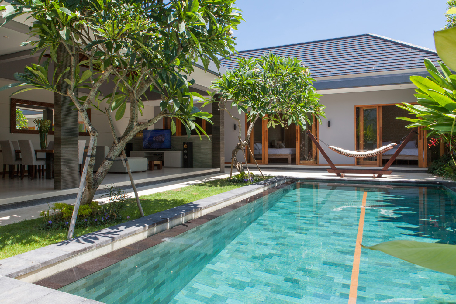 07_Villa Almira
