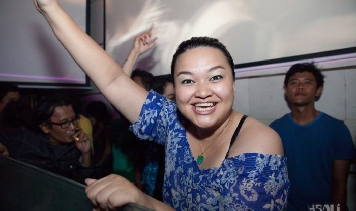 DJ Goldigger @ Hu'u Bar 12-11-17_078