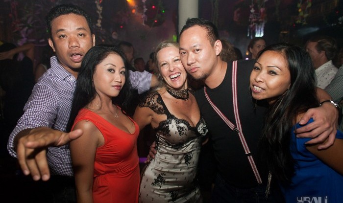 Metis 2nd Anniversary 2011-10-15_093