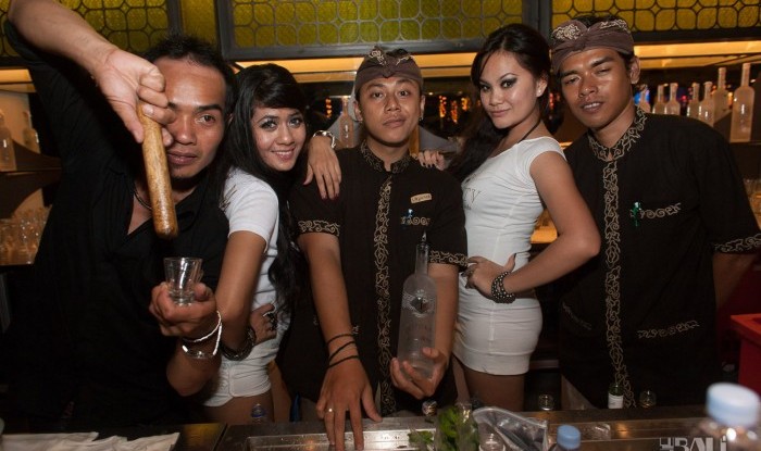 Metis 2nd Anniversary 2011-10-15_144