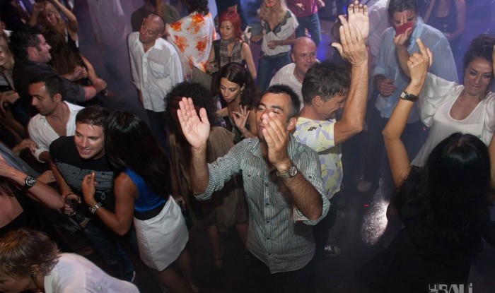 Metis 2nd Anniversary 2011-10-15_175