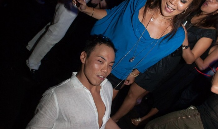 Birthday Party at Hu'u Bar 2011-09-24_126