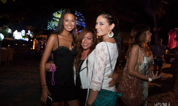Cocoon Beach Opening 2011-06-25 #203