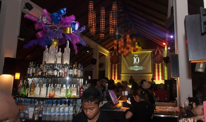 Hu'u Bar 10yr Anniv 2011-12-10_019
