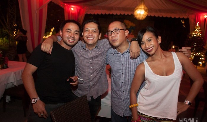 Hu'u Bar 10yr Anniv 2011-12-10_107