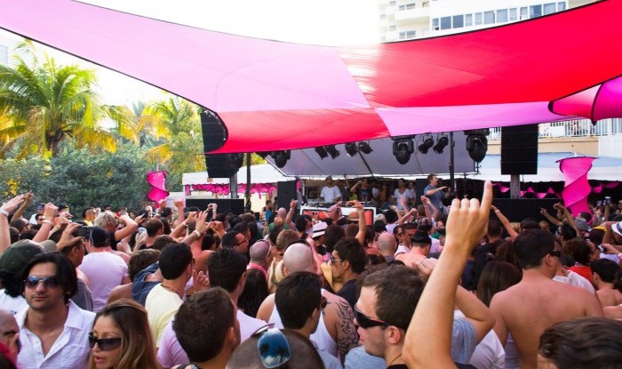 WMC Miami 2009-03-26_051