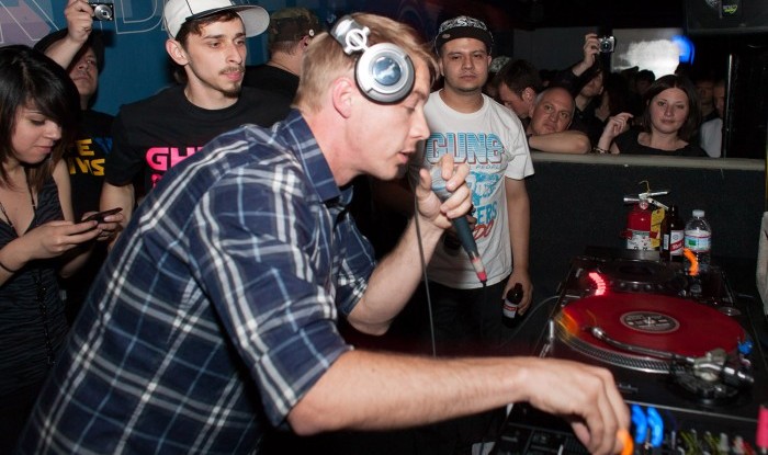 Diplo @ SmartBar 2009-05-10_18