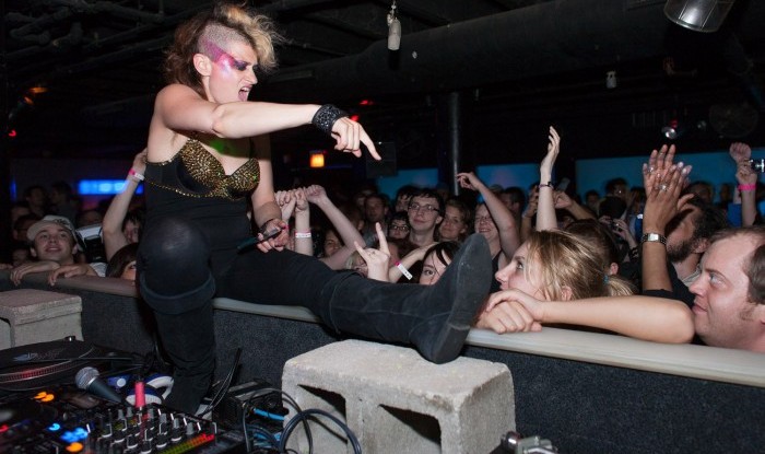 Peaches @ SmartBar Chicago 2009-05-23_31