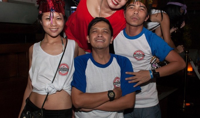 One Night in Kuta @ Hu'u Bar 2011-05-14_002