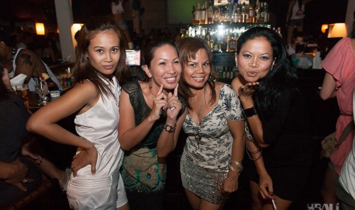 One Night in Kuta @ Hu'u Bar 2011-05-14_012