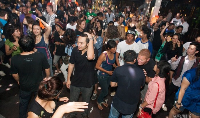 One Night in Kuta @ Hu'u Bar 2011-05-14_125