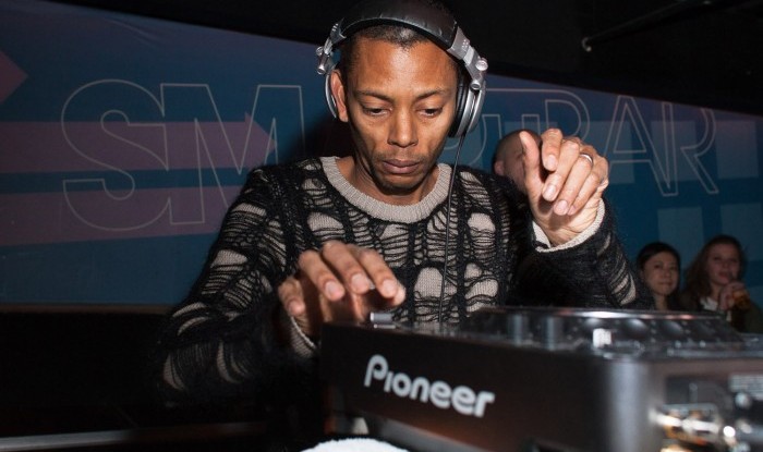 Jeff Mills @ SmartBar 2008-12-12_20