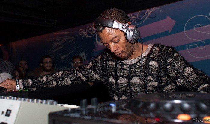 Jeff Mills @ SmartBar 2008-12-12_42