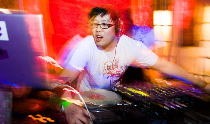 093_Resonate 5 2010-04-24